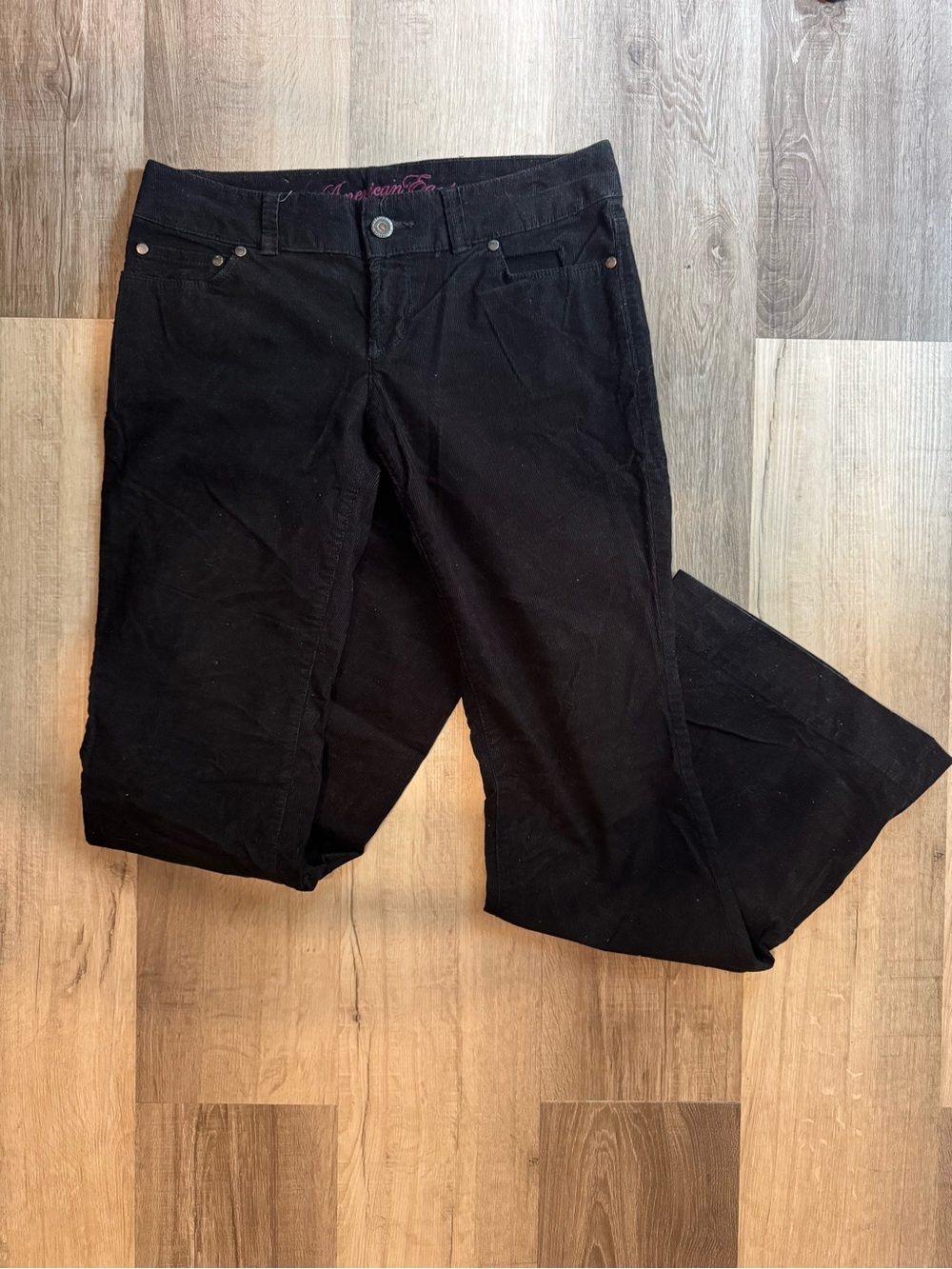 Vintage Y2K Low Rise Corduroy Flare Leg American Eagle Pants Size 8 Black